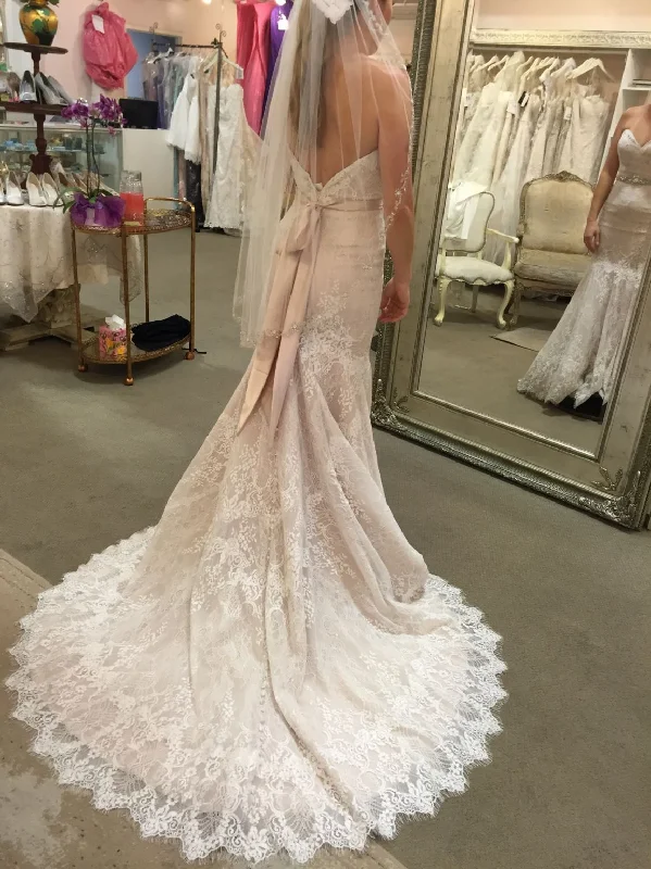 Can't Miss Allure Bridals 2916