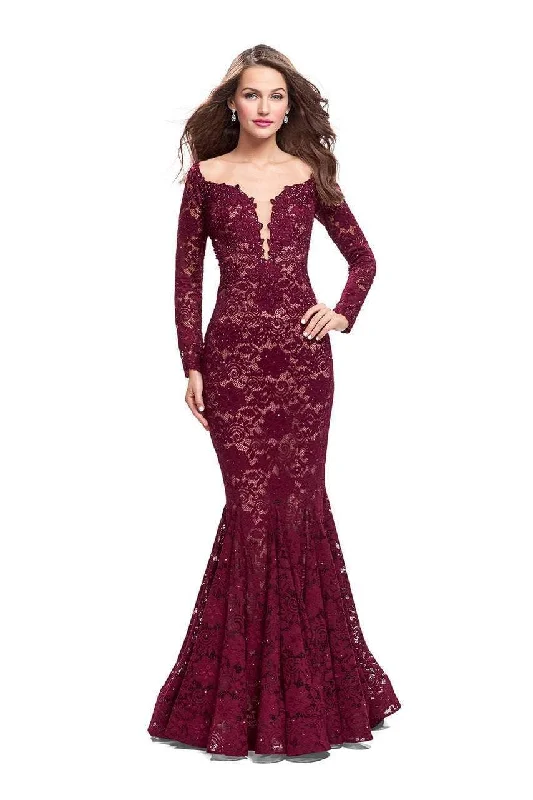 Hurry In La Femme - 25607 Beaded Long Sleeve Lace Mermaid Dress