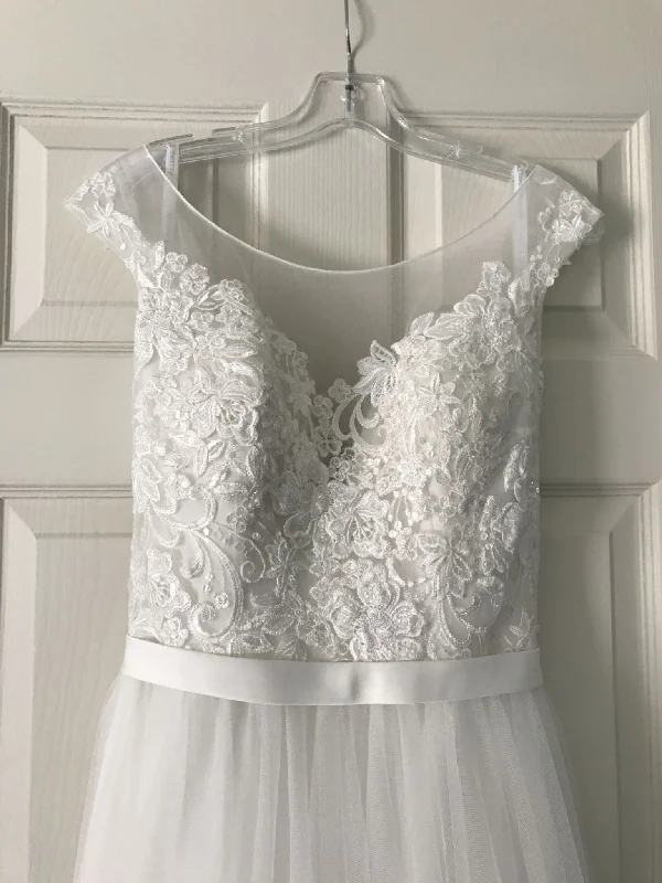 Price Rollback Allure Bridals 2900