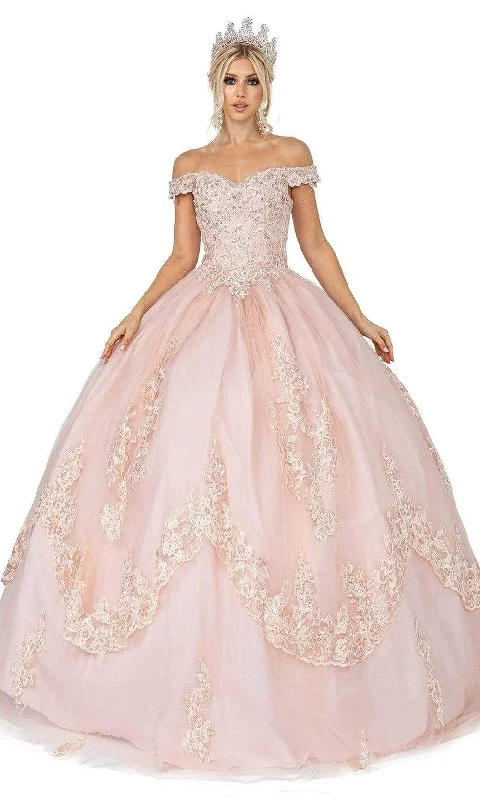 Act Fast Dancing Queen - 1575 Applique Detailed Ballgown