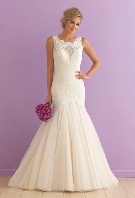 Take Advantage Allure Bridals 2911