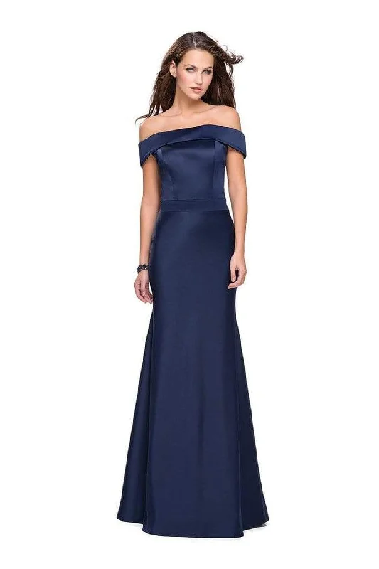 Discount Days La Femme - Folded Off Shoulder Trumpet Evening Dress 25579SC - 1 pc Navy In Size 8 Available Discount Days La Femme - Folded Off Shoulder Trumpet Evening Dress 25579SC - 1 pc Navy In Size 8 Available