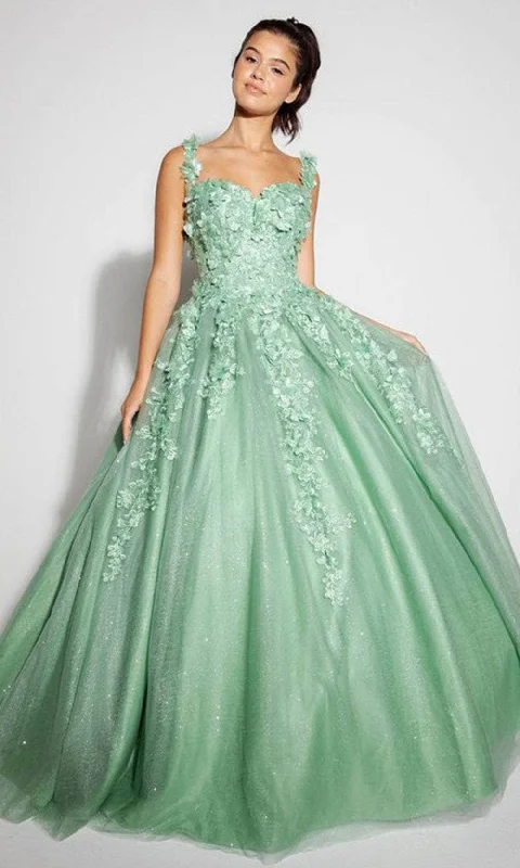 Best Bargains Eureka Fashion EK1004 - 3D Floral Lace Embellished Sweetheart Ballgown