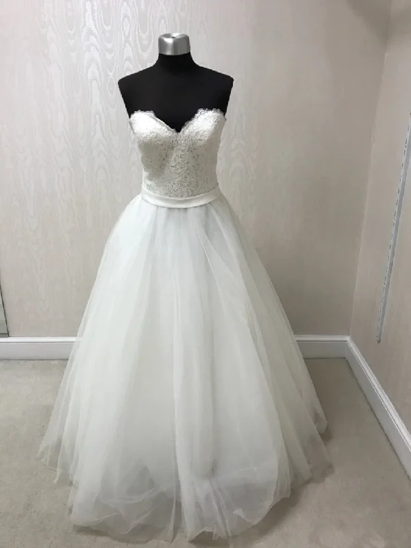 Sale Event Allure Bridals 2853