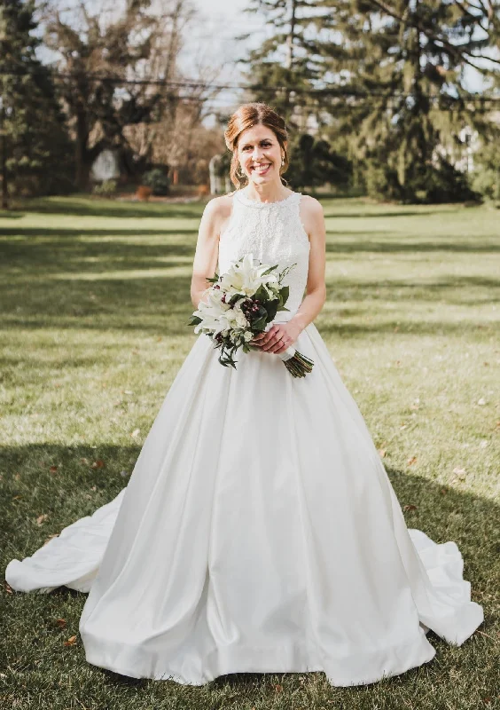 TIME-Limited Offer Allure Bridals 3056