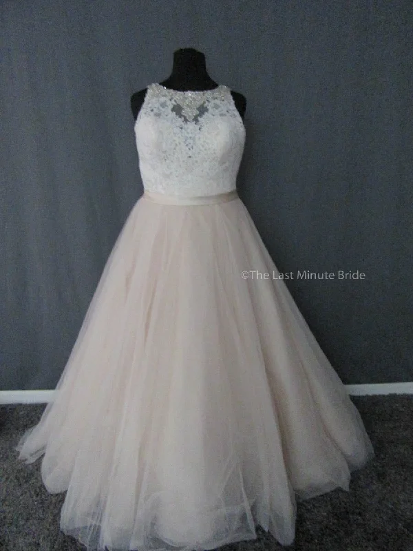 Year-End Sale Allure Bridals 3011