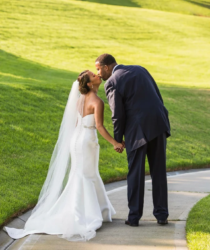 Huge Discounts Allure Bridals 3000