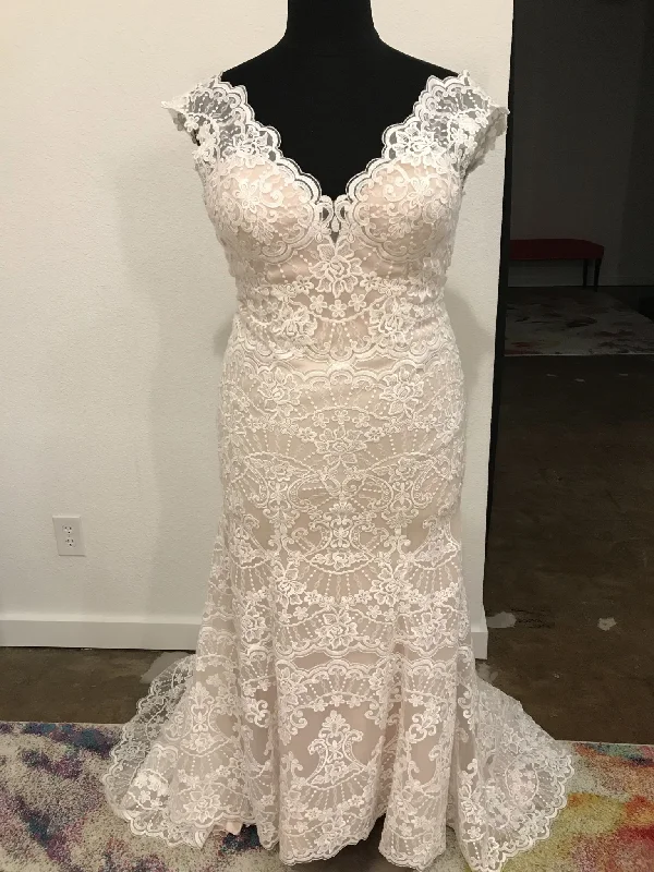 Clearance Event Allure Bridals 2966