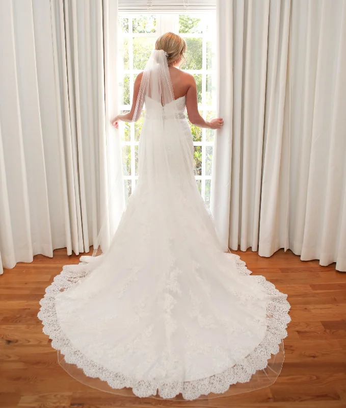 Super Deal Allure Bridals 2906