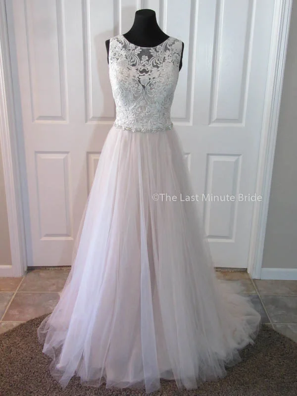 Sneak Peek Sale Allure Bridals 2953