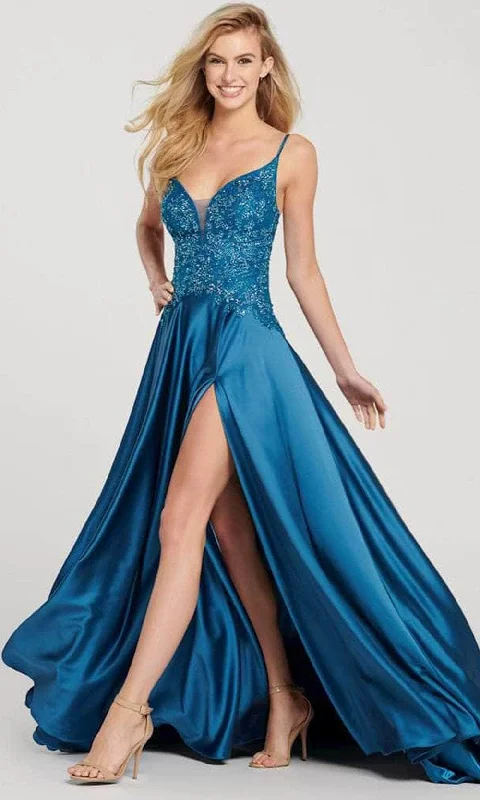 Can't Miss Ellie Wilde EW119048 - Shimmering Plunging V-neck Long Dress