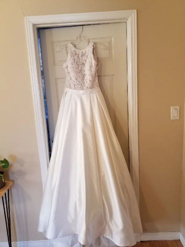 Savings Event Allure Bridals 3056