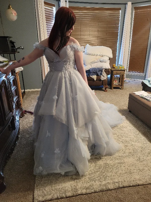 Today’s Special Randy Fenoli Effie Blue