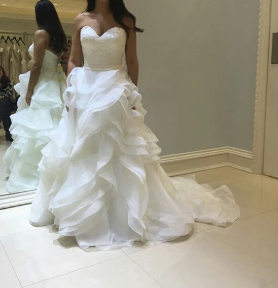 Bargain Bin Allure Bridals 2905