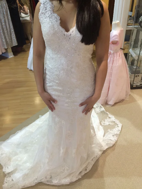 Can't Be Beat Allure Bridals 2901