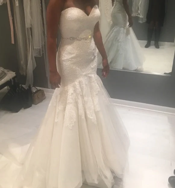 Huge Discounts Allure Bridals 2856