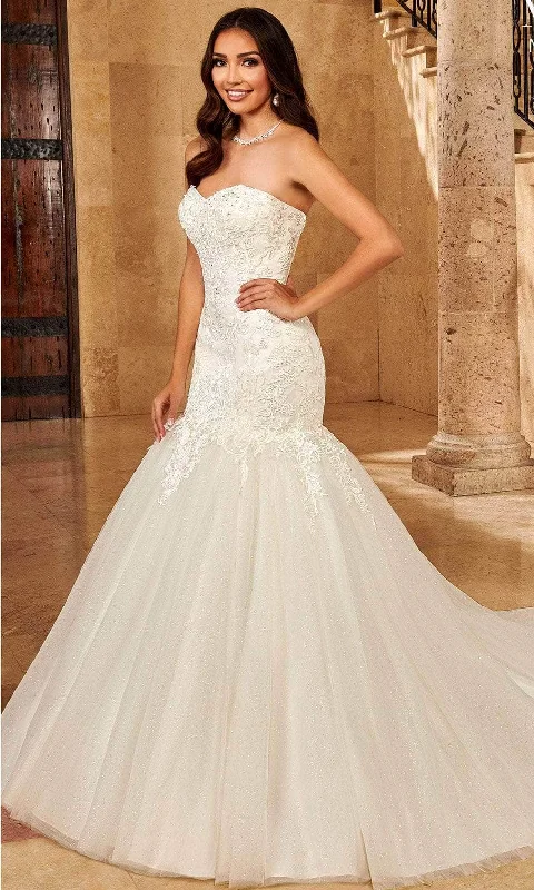 Inventory Reduction Mary's Bridal MB2125 - Strapless Sweetheart Neck Wedding Gown
