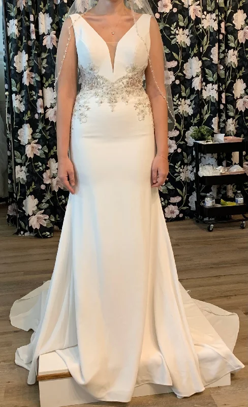 Special Savings Badgley Mischka 193