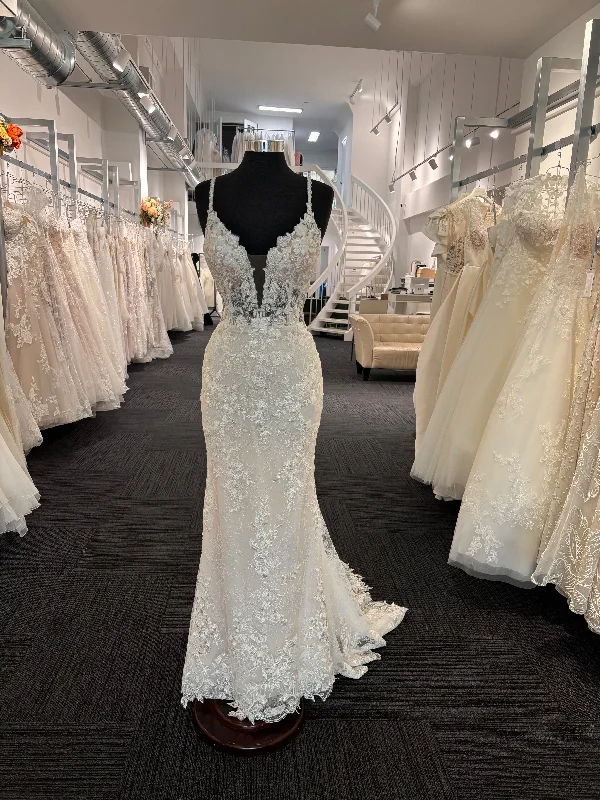 Exclusive Access Pronovias