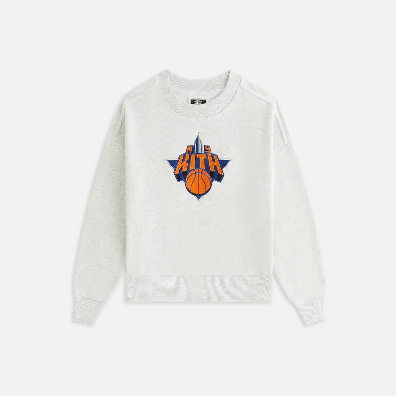 Exclusive Deal Kith Kids for the New York Knicks Empire Nelson Crewneck - Light Heather Grey