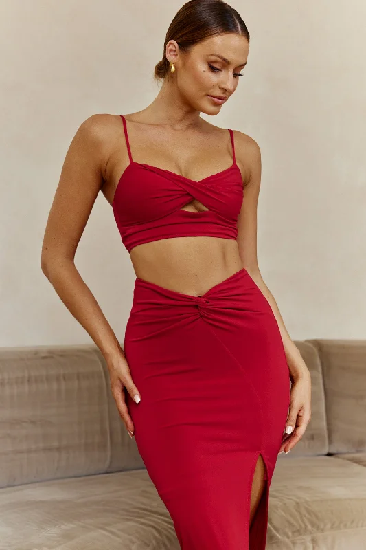 Online Only One Night Only Twist Bust Cami Strap Crop Top Wine