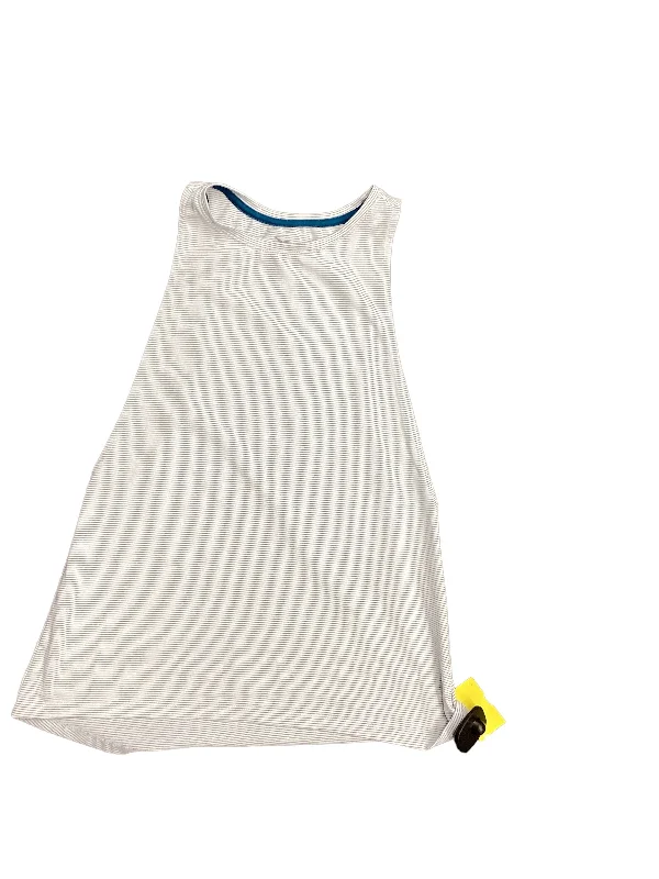 Year-End Sale Athletic Tank Top By Old Navy  Size: S