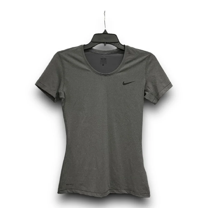 Crazy Deals Grey Athletic Top Short Sleeve Nike Apparel, Size L