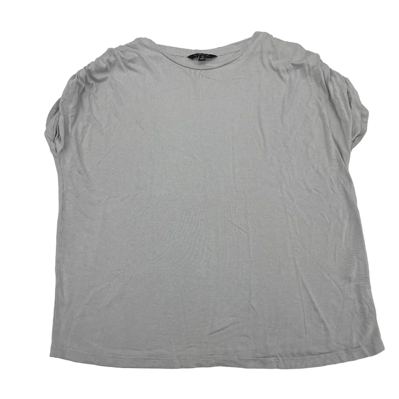 Price Drop Grey Top Short Sleeve Banana Republic, Size M