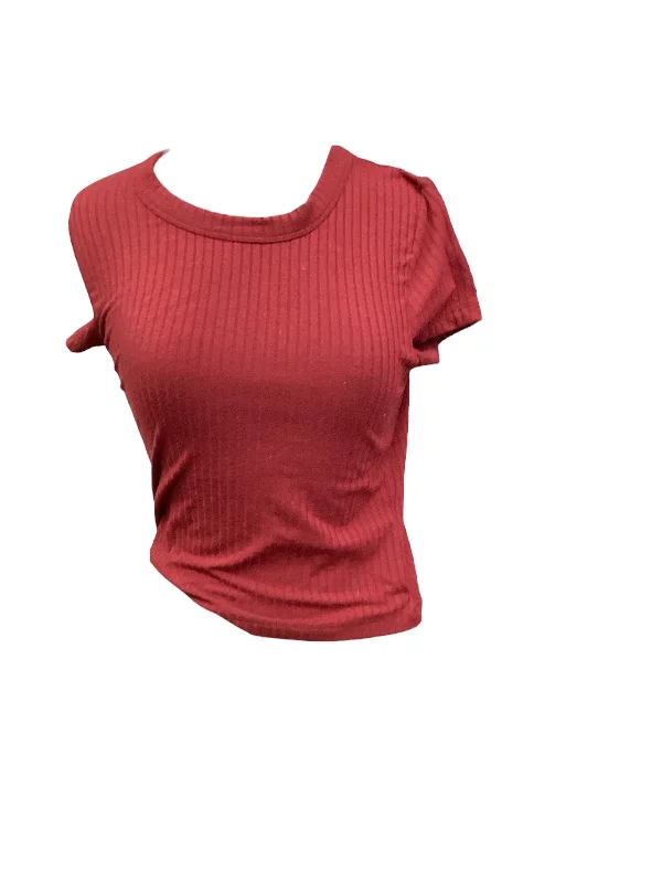 Year-End Clearance Red Top Short Sleeve Pink, Size L