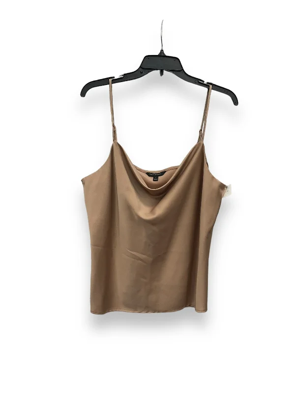Don’t Miss Out Tan Top Sleeveless Banana Republic, Size L