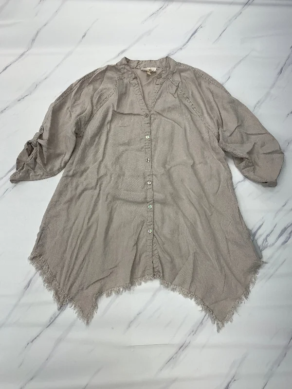 Limited Availability Top 3/4 Sleeve By Holding Horses In Tan, Size: S