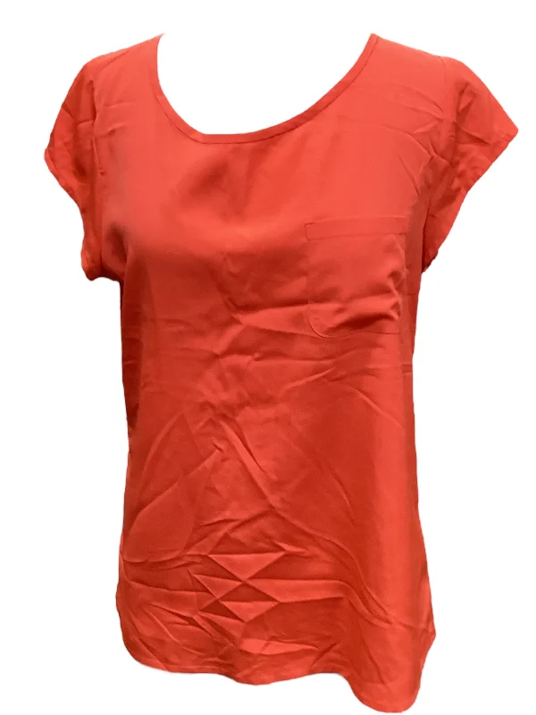 Seasonal Sale Top Short Sleeve By Banana Republic  Size: S