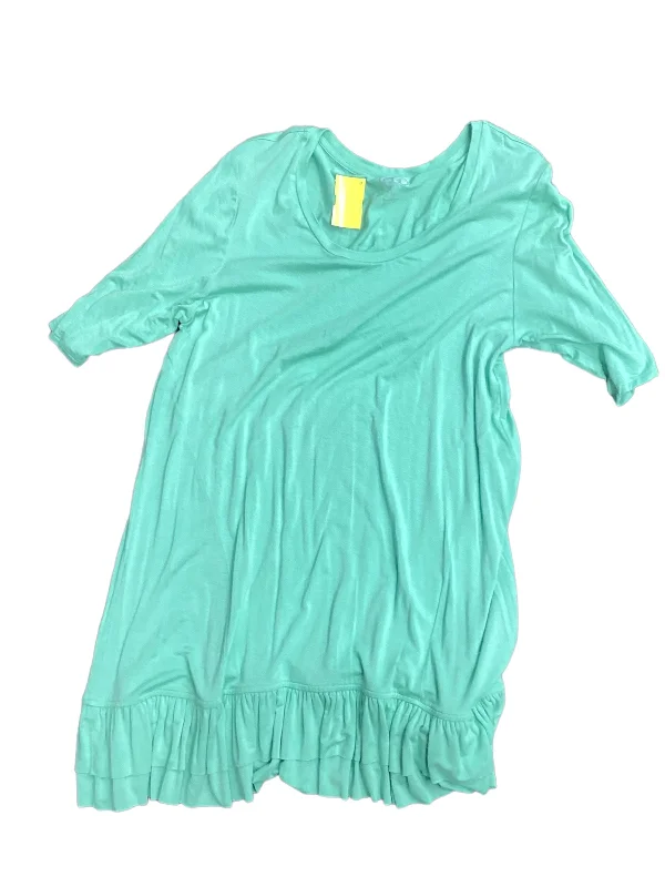 Price Drop Top Short Sleeve By Logo  Size: M