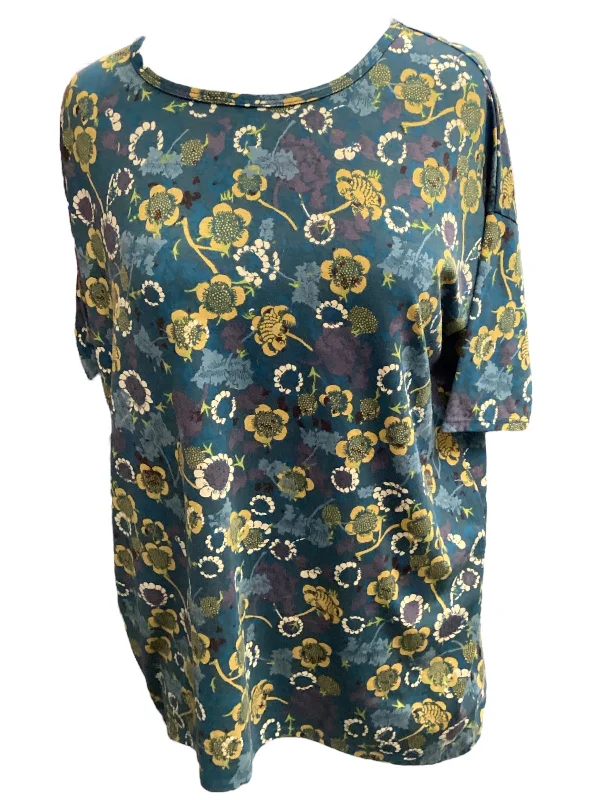 Discount Mania Top Short Sleeve By Lularoe  Size: Xs