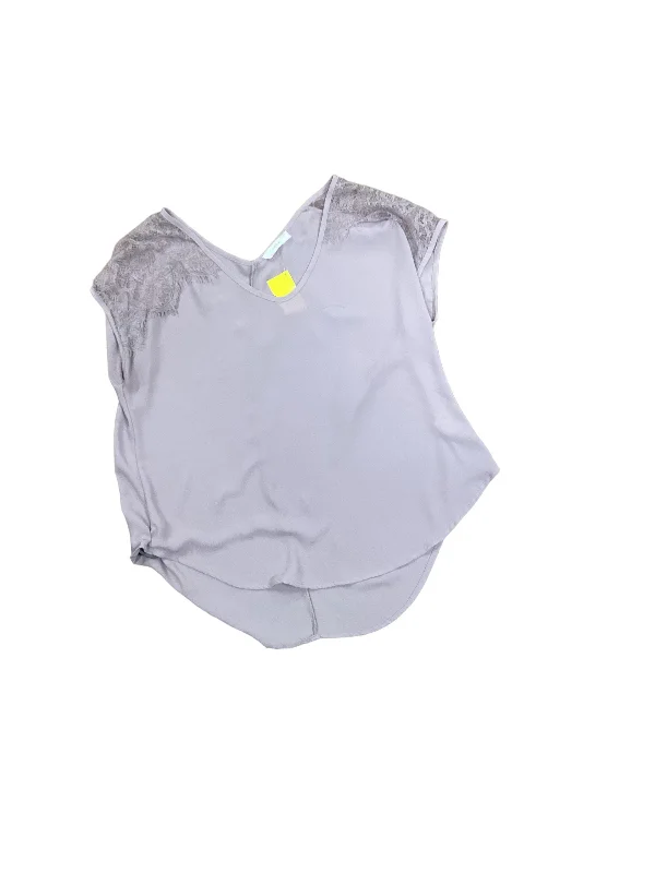 Discount Extravaganza Top Short Sleeve By Lush  Size: S