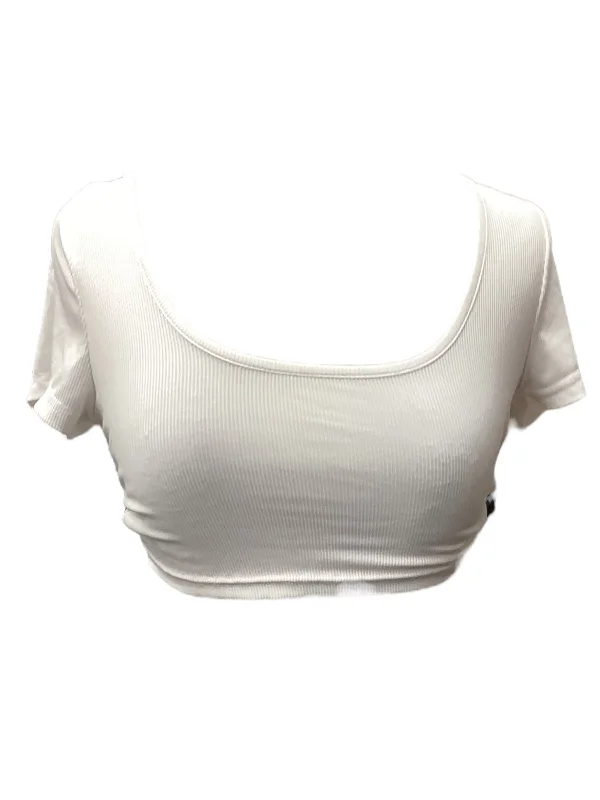 Great Deals Top Short Sleeve By Shein  Size: M